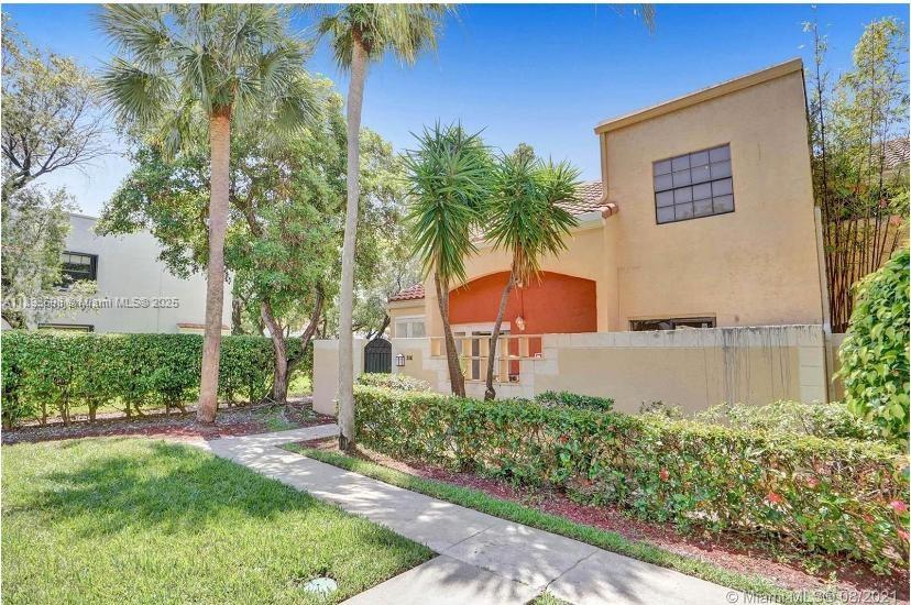 MARINER VILLAGE TH CONDO - Residential Lease