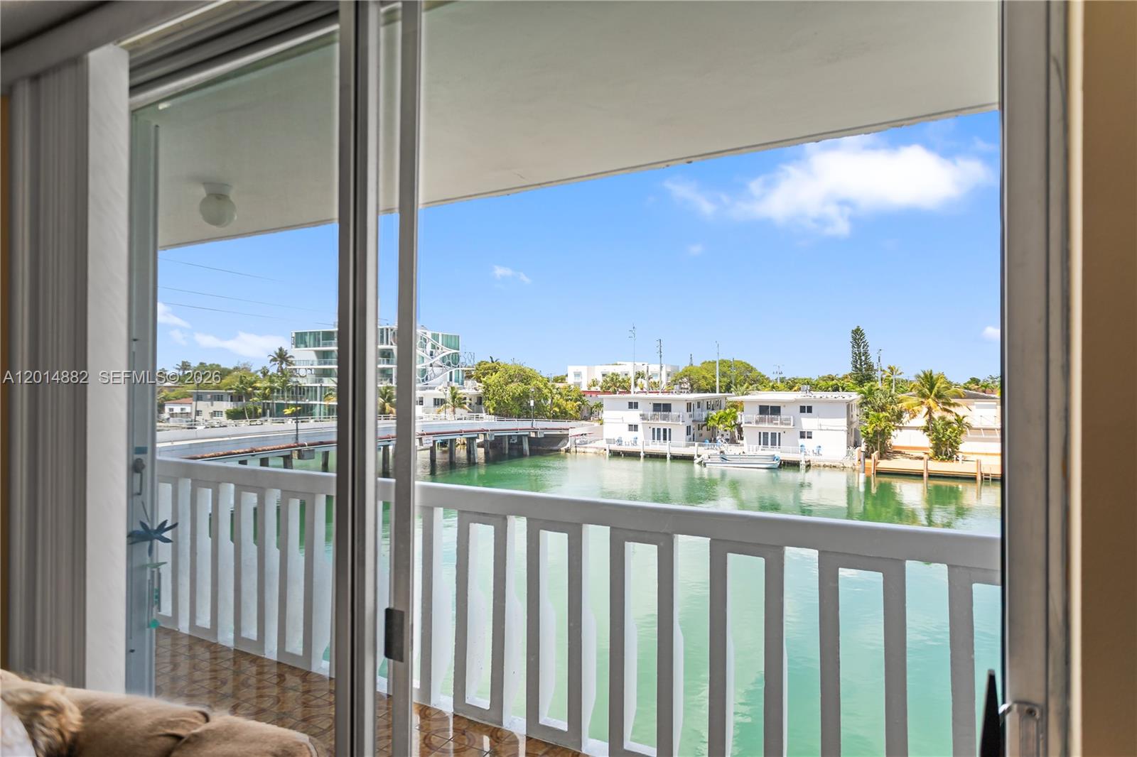 COLONNADE BAY CONDO - Residential