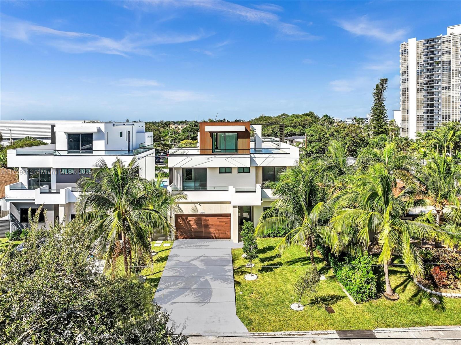 LAUDERDALE BEACH - Residential