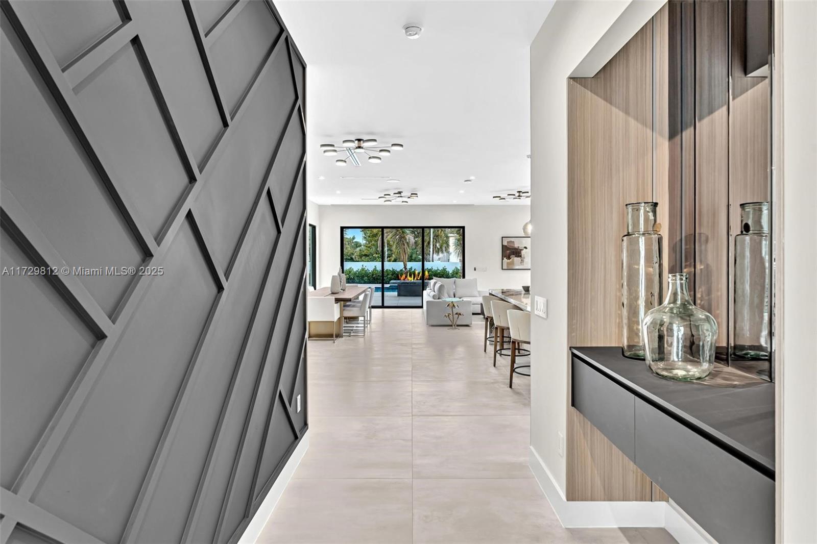 LAUDERDALE BEACH - Residential