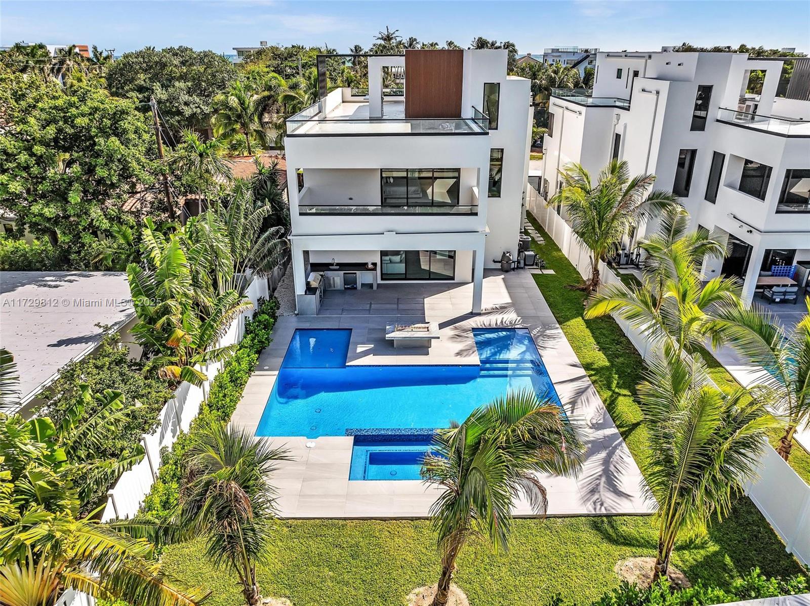 LAUDERDALE BEACH - Residential