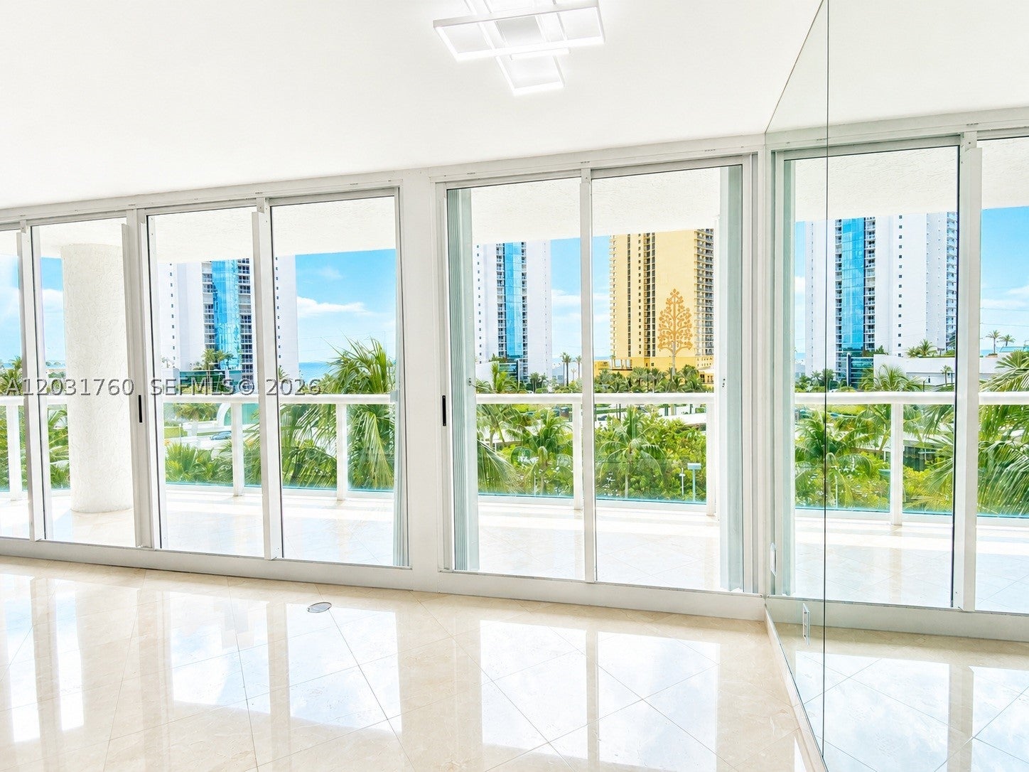 16400 Collins Ave .0542