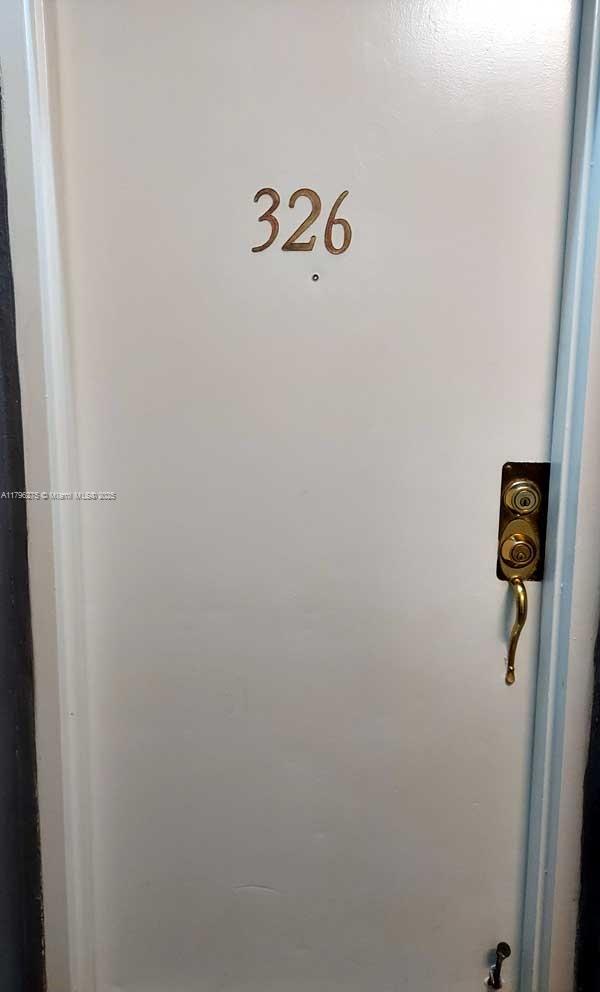 ROYAL PALMS CONDO - Residential