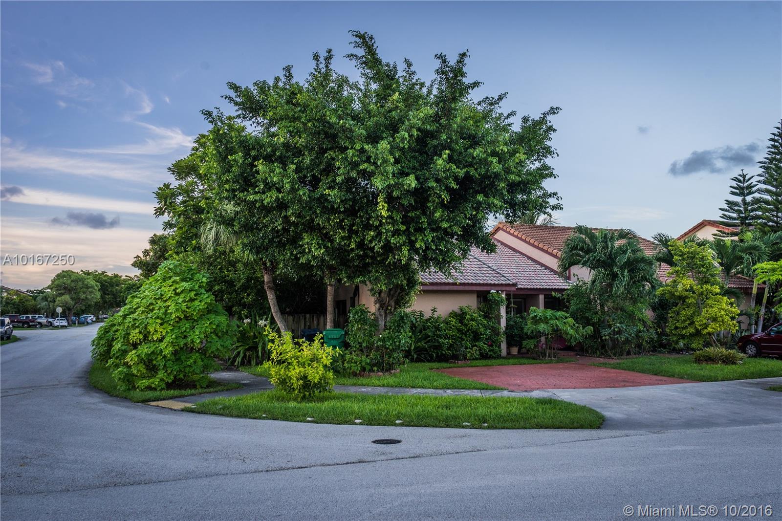 Kendale Royal Sub - Residential Income