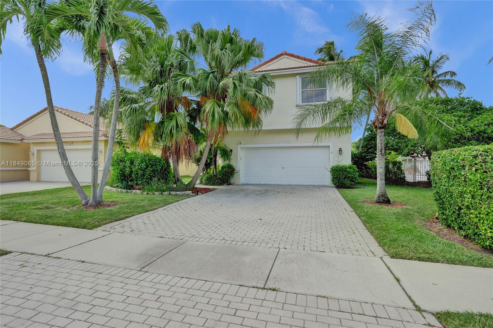 12205 NW 56th Ct