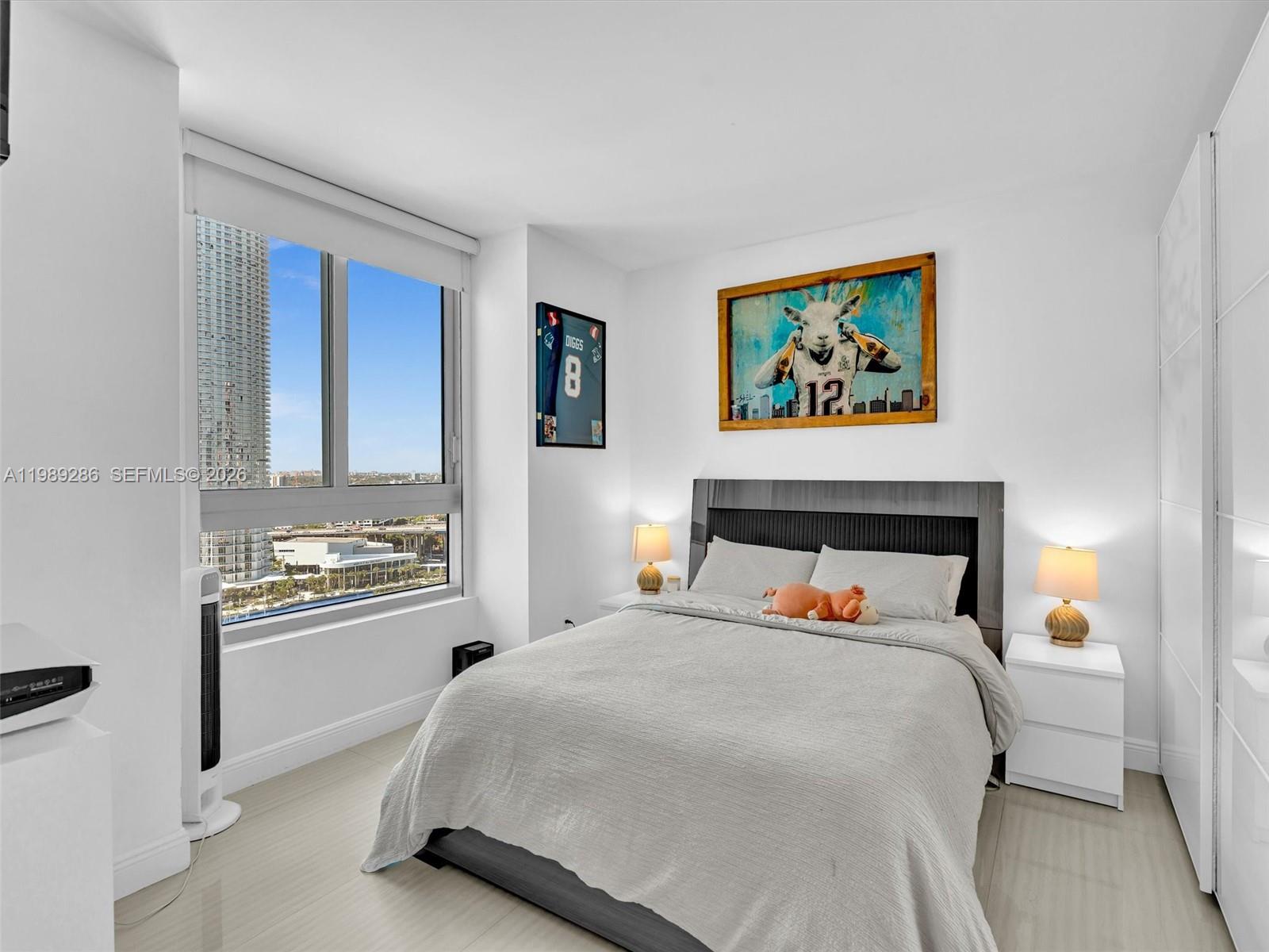 IVY CONDO - Residential