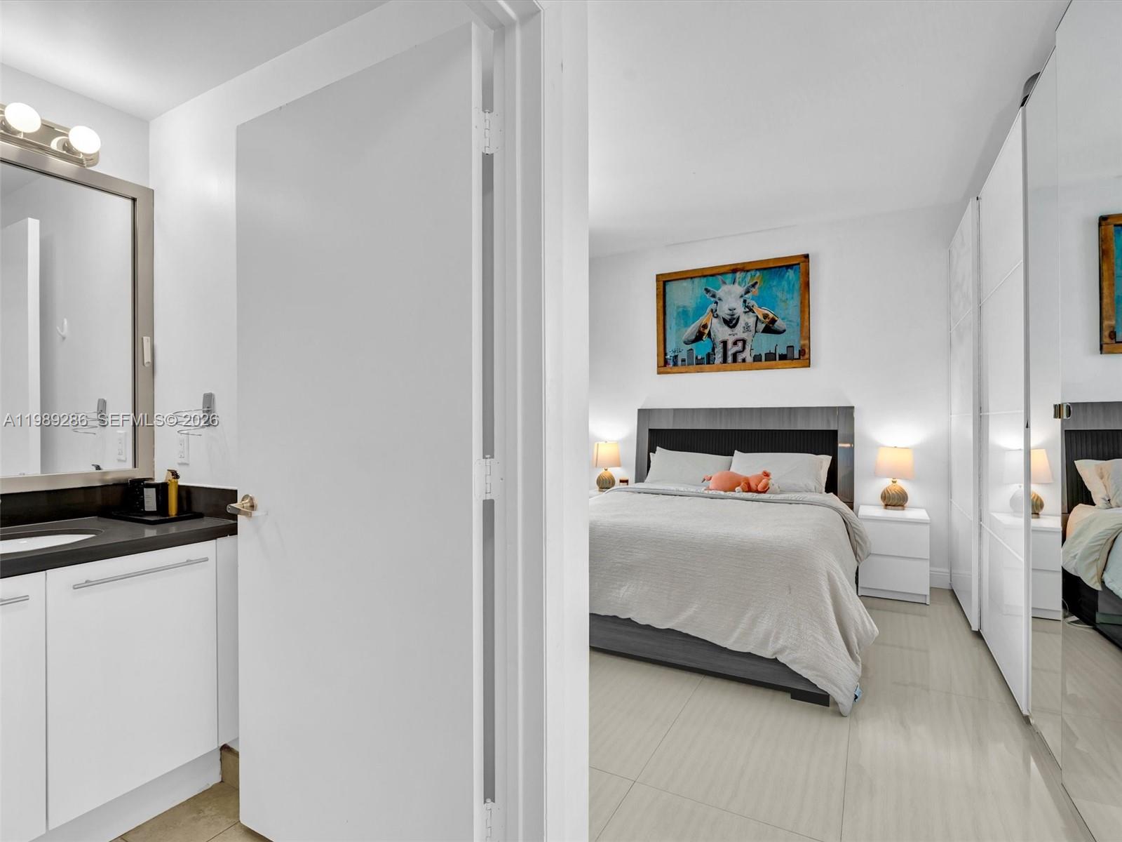 IVY CONDO - Residential