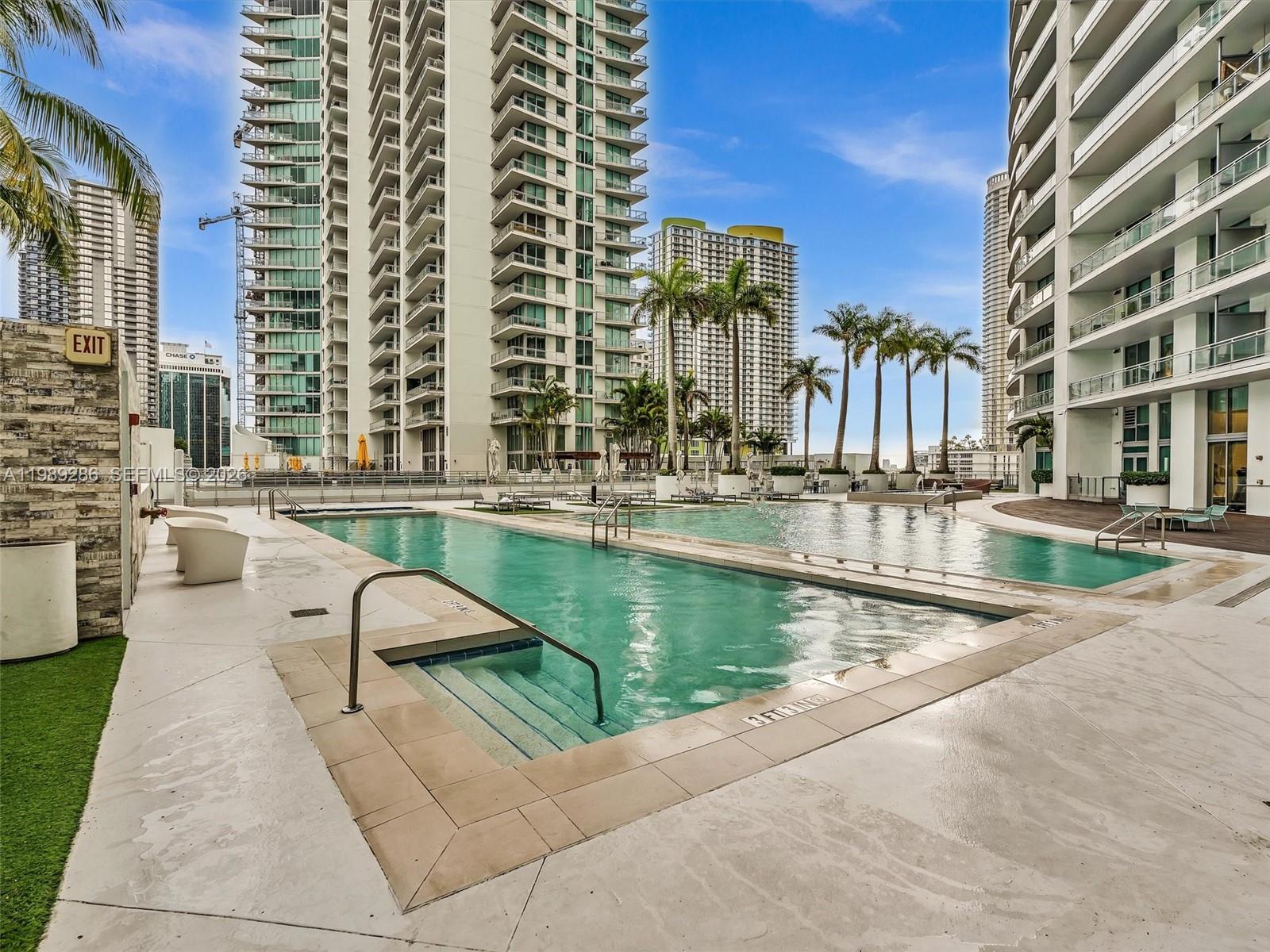 IVY CONDO - Residential