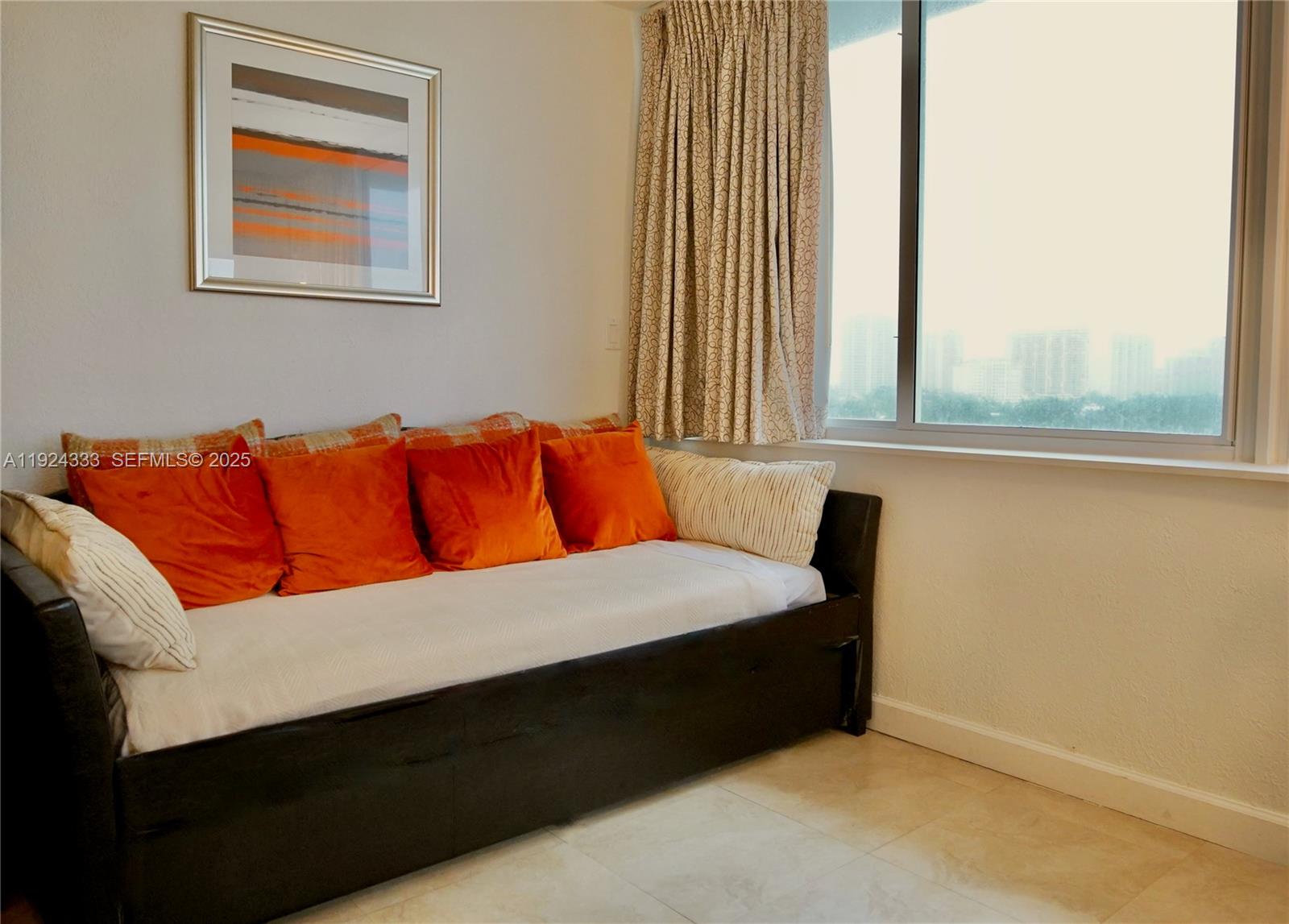 THE AVENTURA BEACH CLUB C - Residential