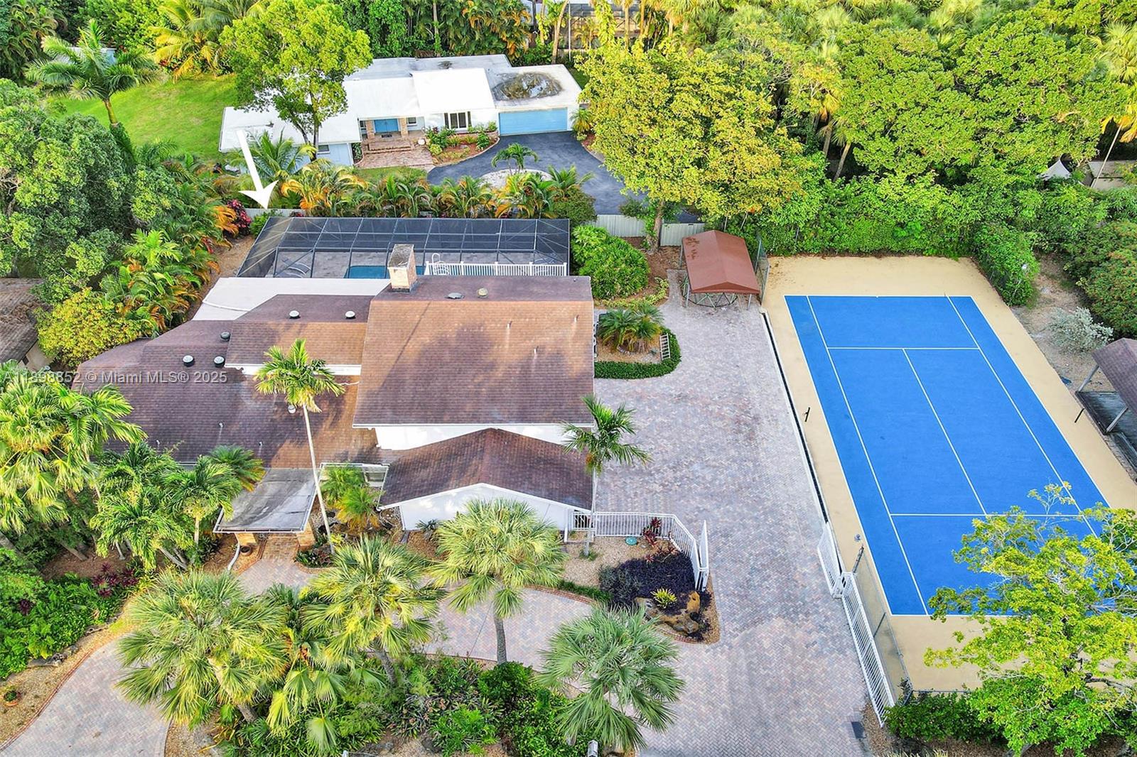 RIVER LANDS - Residential