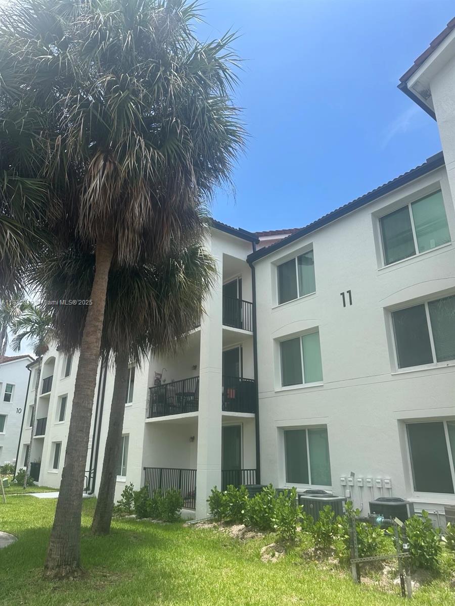 1117 Villa Ln 1117