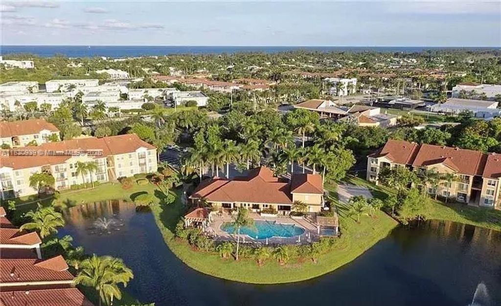 Photo of 1117 Villa Cir #1117, Boynton Beach, FL 33435 (MLS # A11830939)