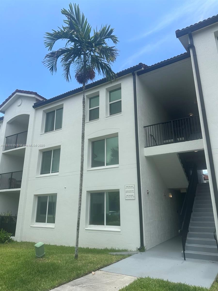 1117 Villa Ln 1117