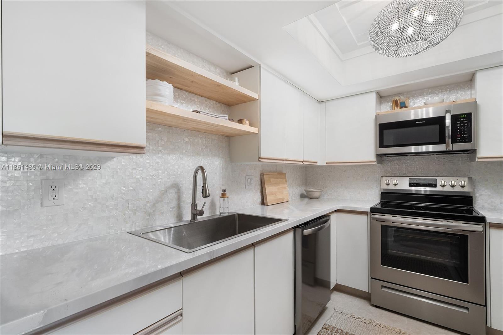 SOUTH RIVER VILLAGE FOUR - Residential