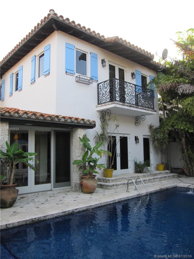 MASHTA ISLAND A REPLAT OF - Residential