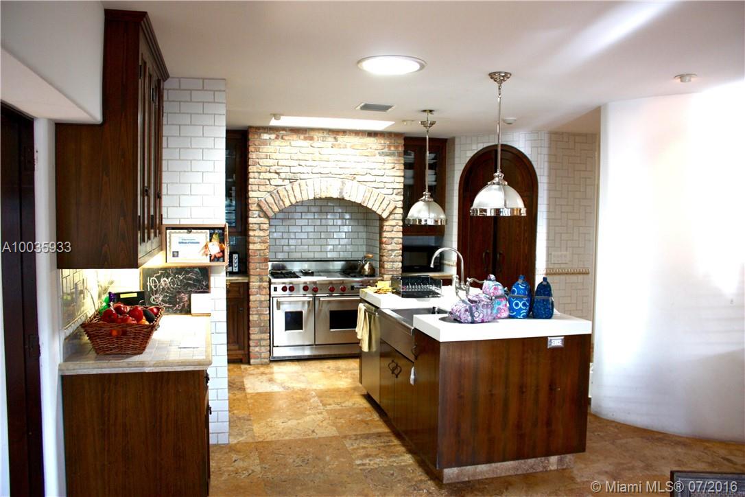 MASHTA ISLAND A REPLAT OF - Residential