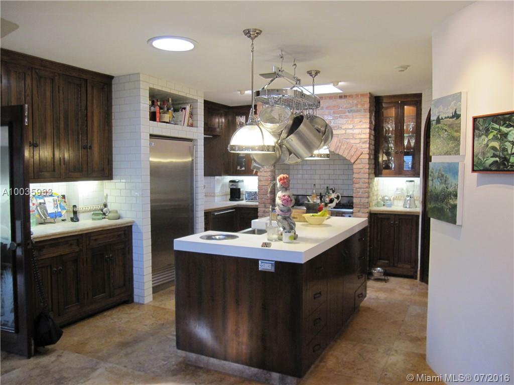 MASHTA ISLAND A REPLAT OF - Residential