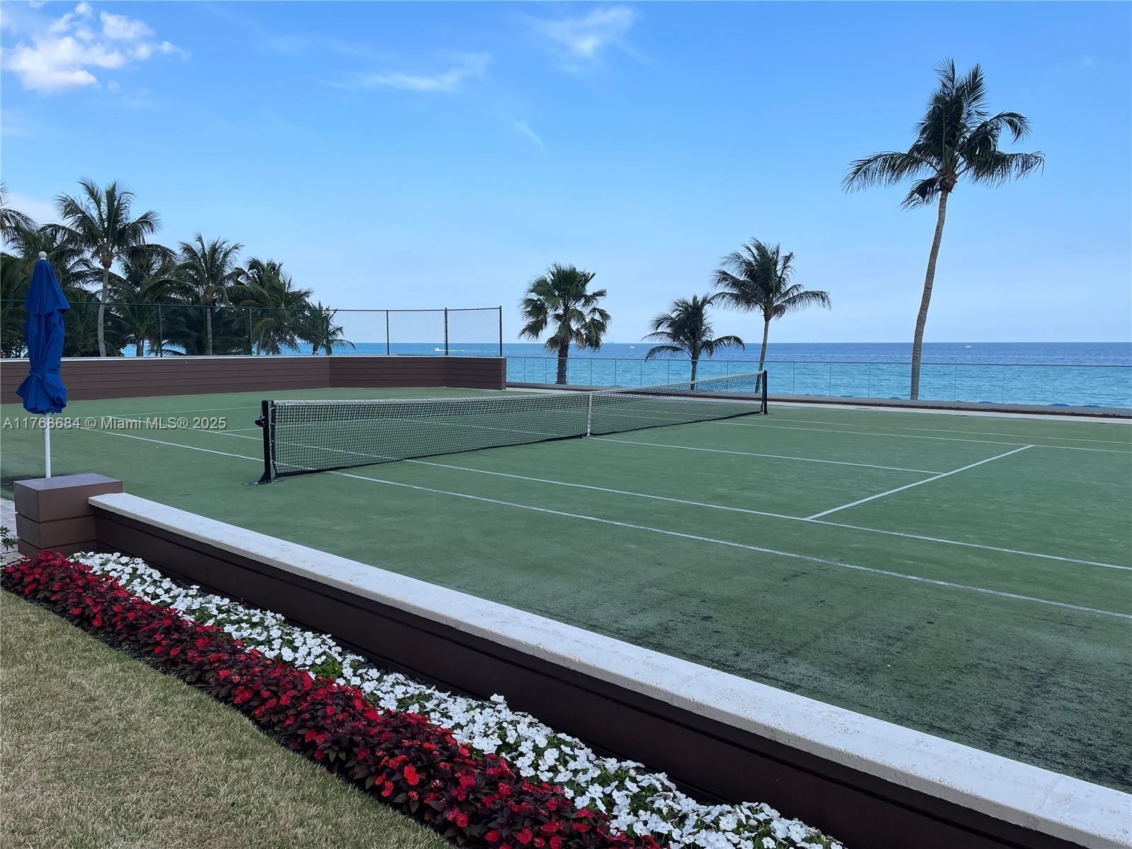 THE PINNACLE CONDO - Residential Lease