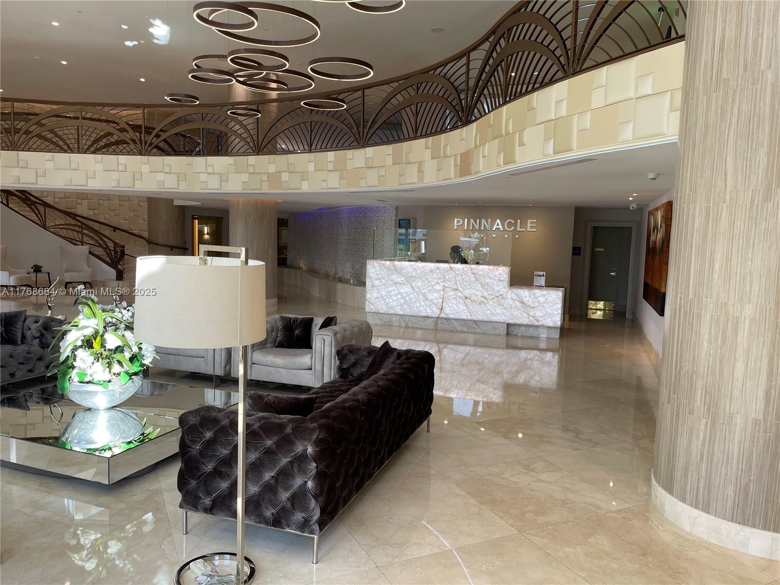 THE PINNACLE CONDO - Residential Lease