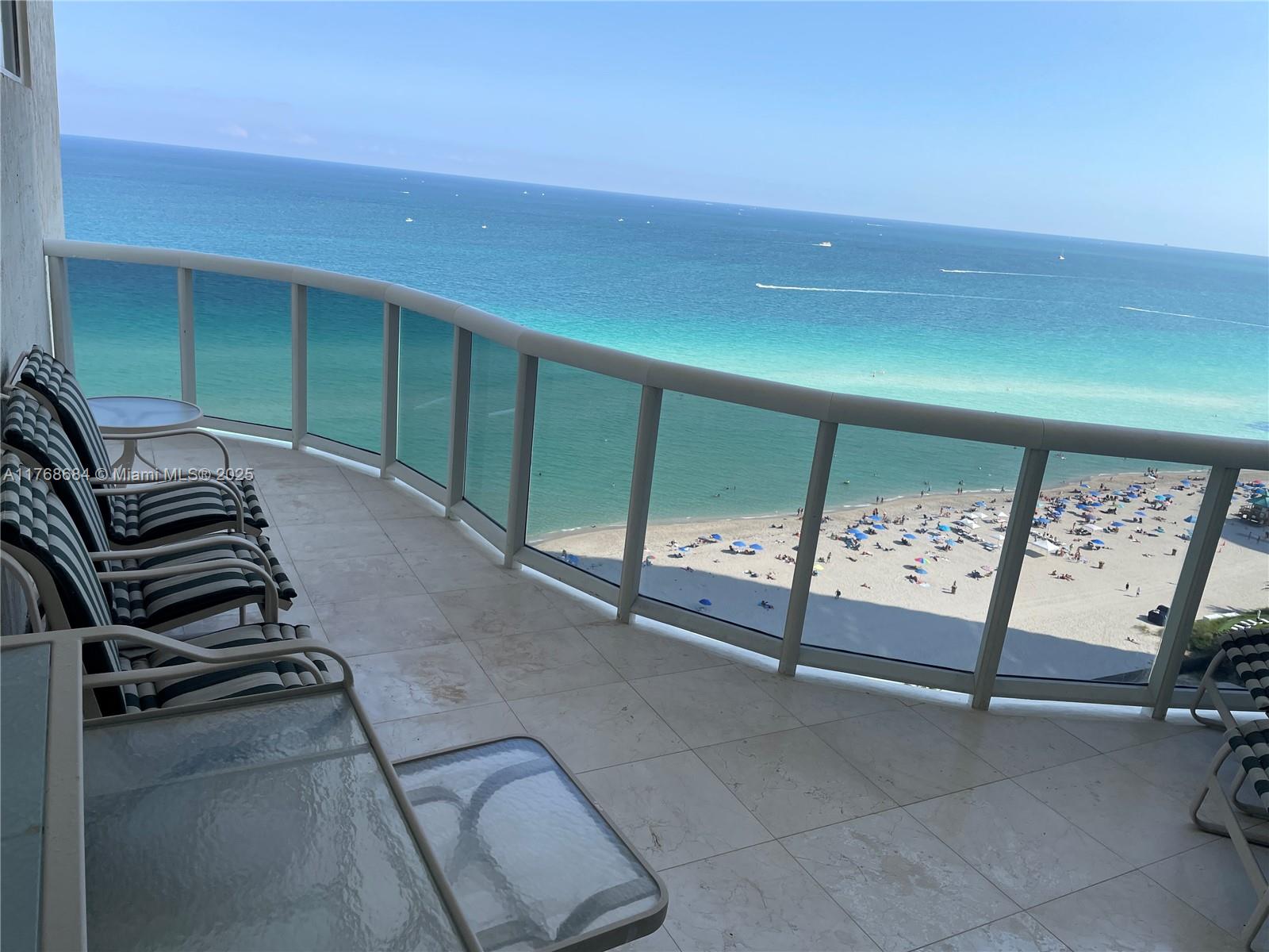 THE PINNACLE CONDO - Residential Lease