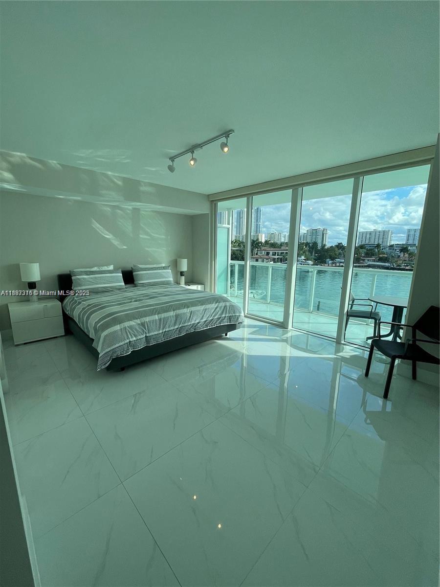 400 SUNNY ISLES CONDO EAS - Residential Lease