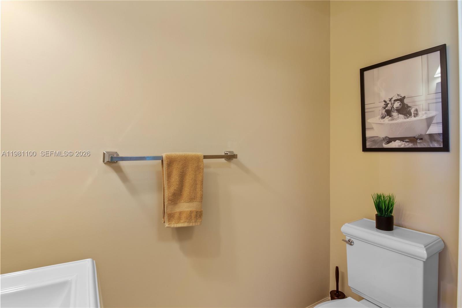 ANDALUSIA CONDO RESIDENCE - Residential Lease