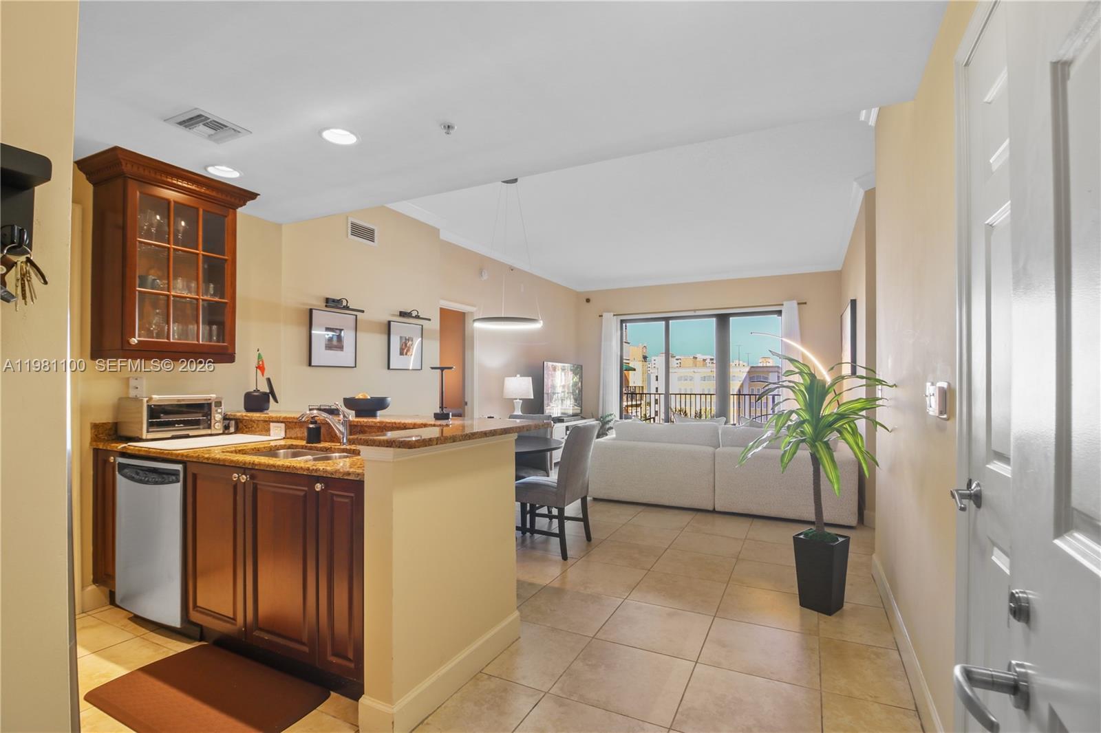 100 Andalusia Ave 708