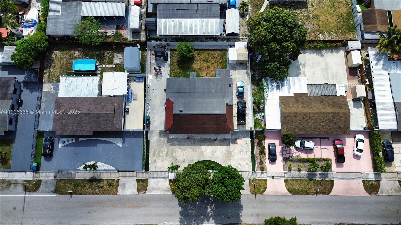 CAROL CITY GARDENS 2ND AD - Residential