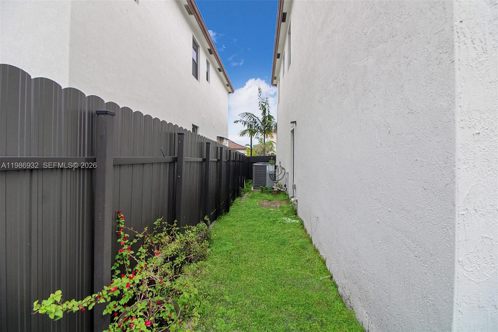 KENDALL ASSEMBLAGE NORTH - Residential