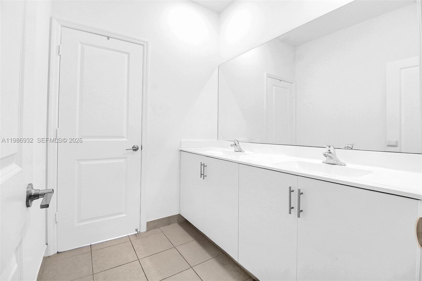 KENDALL ASSEMBLAGE NORTH - Residential