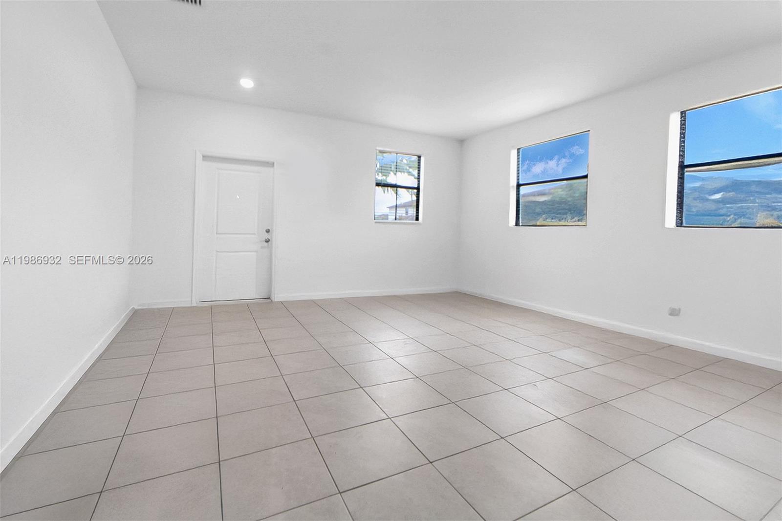 KENDALL ASSEMBLAGE NORTH - Residential