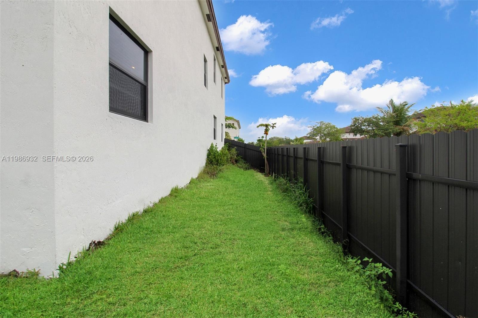 KENDALL ASSEMBLAGE NORTH - Residential