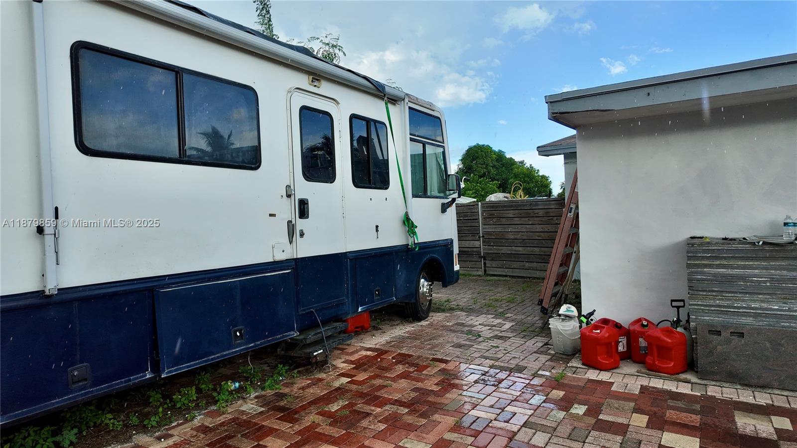 PALMLAND HOMES SOUTH NO 4 - Residential