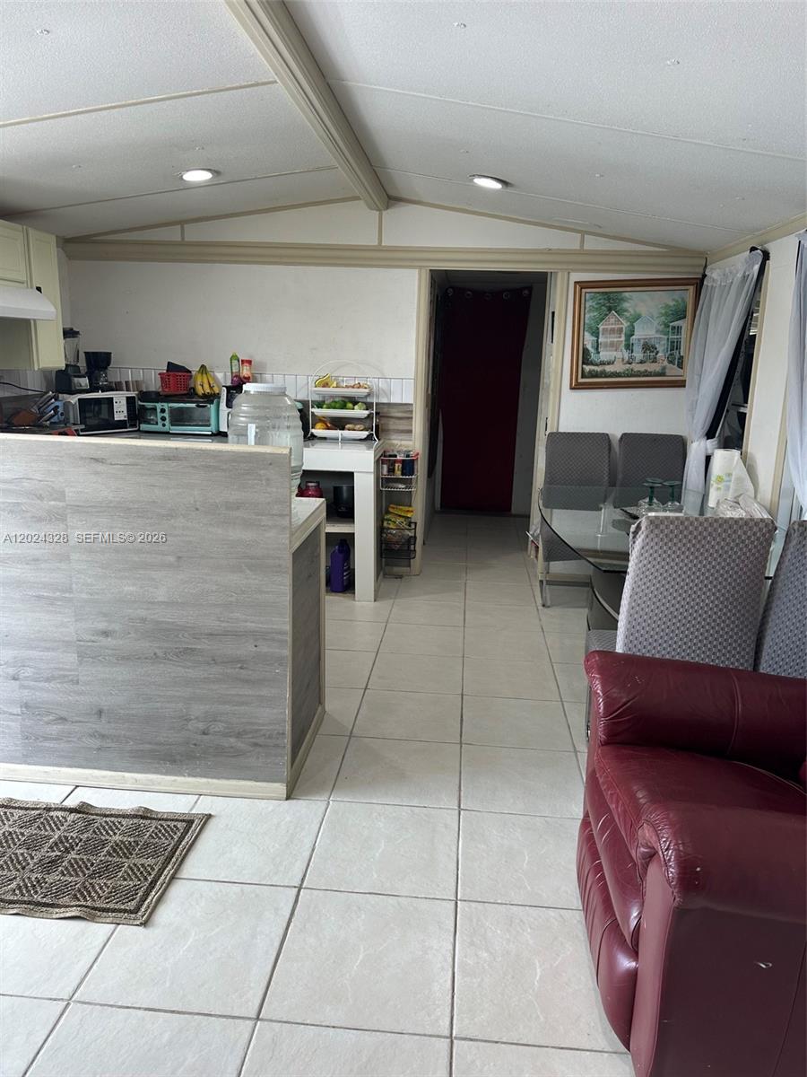 MONTURA RANCH - Residential