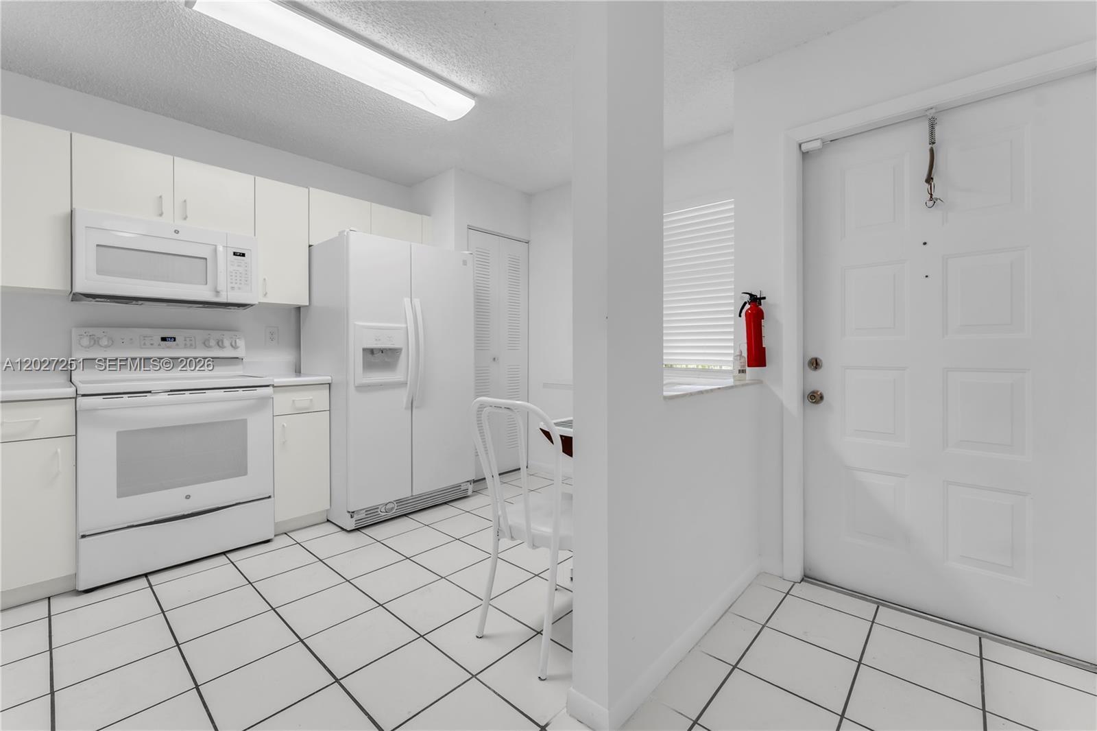 WELDON CONDOMINIUM G - Residential