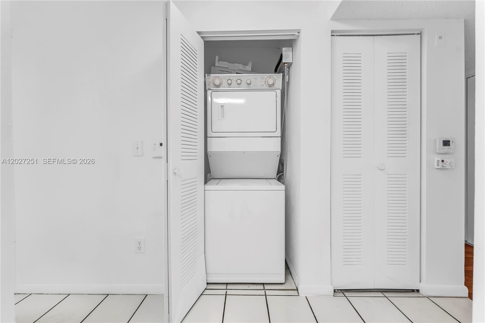 WELDON CONDOMINIUM G - Residential