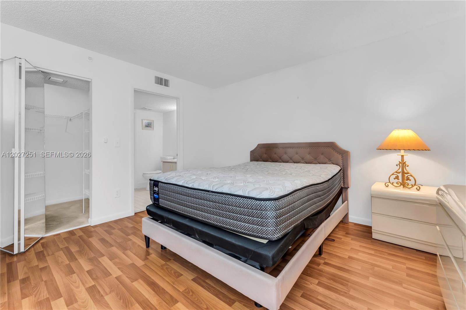 WELDON CONDOMINIUM G - Residential