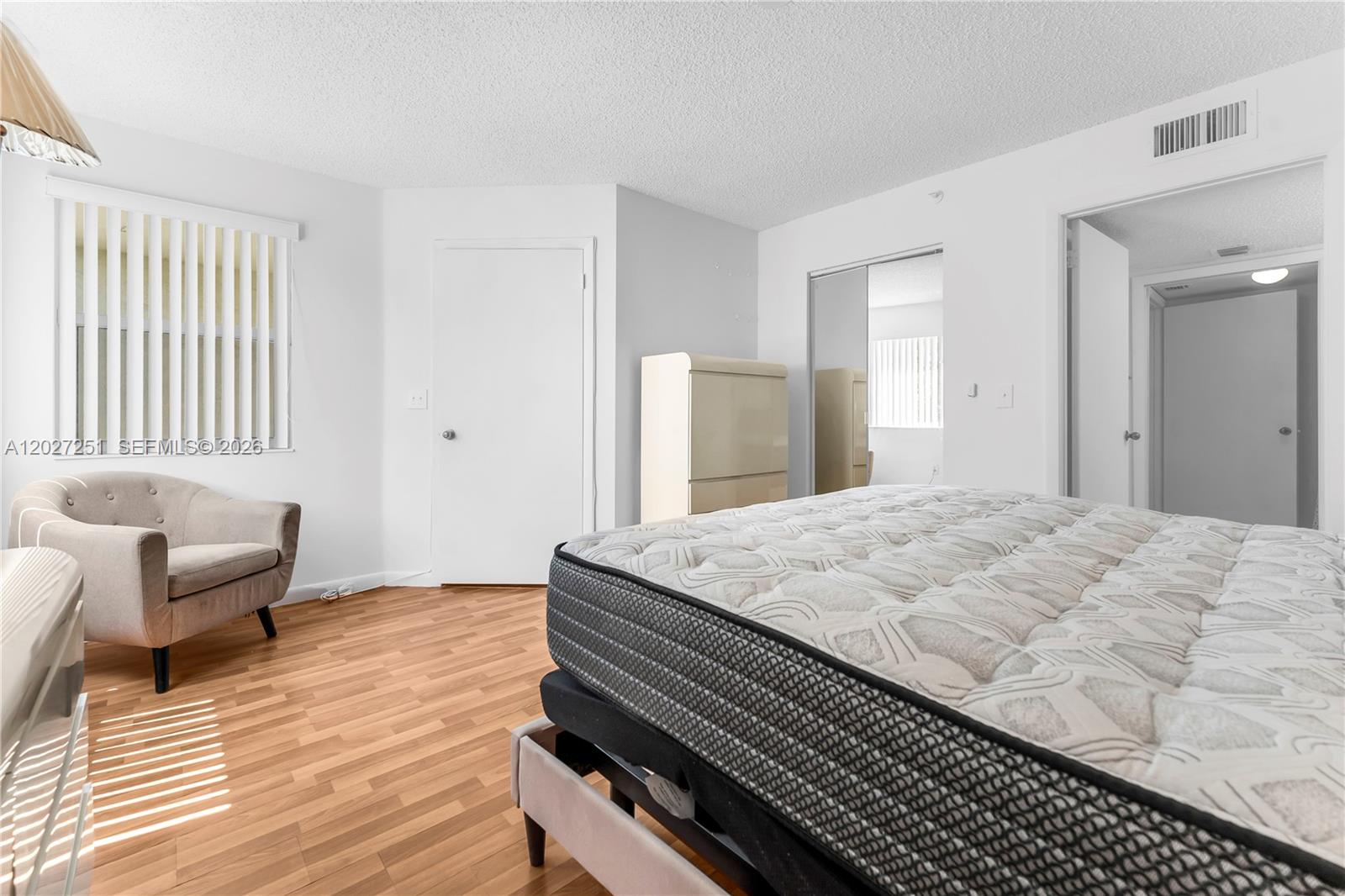 WELDON CONDOMINIUM G - Residential