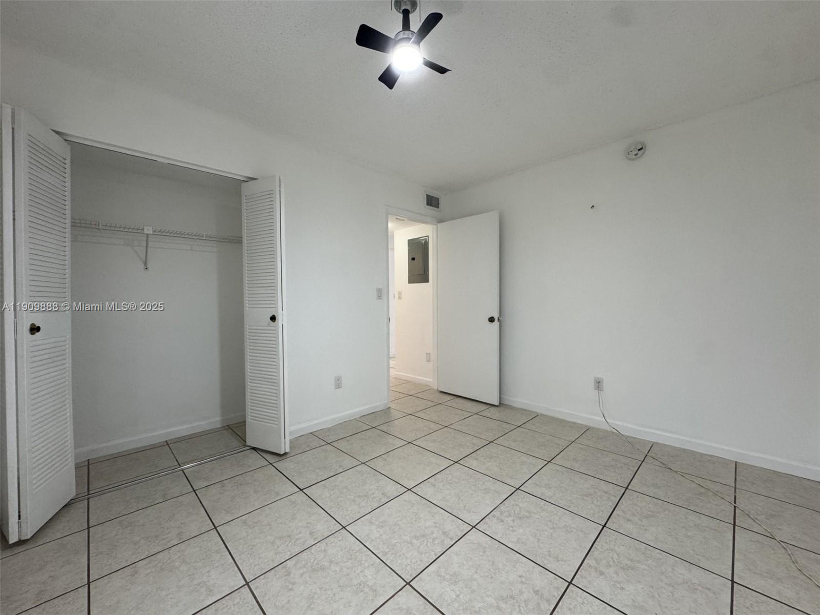 LAGO GRANDE CONDO THREE C - Residential Lease