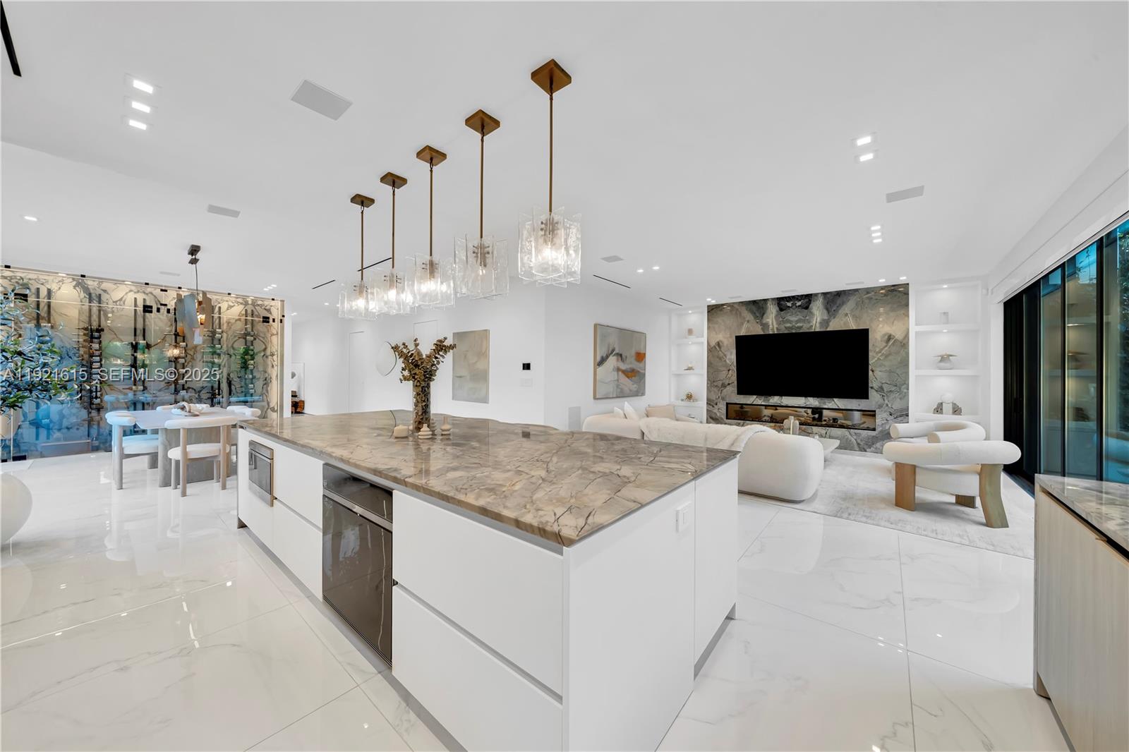 BRICKELL HAMMOCK UN 1 - Residential