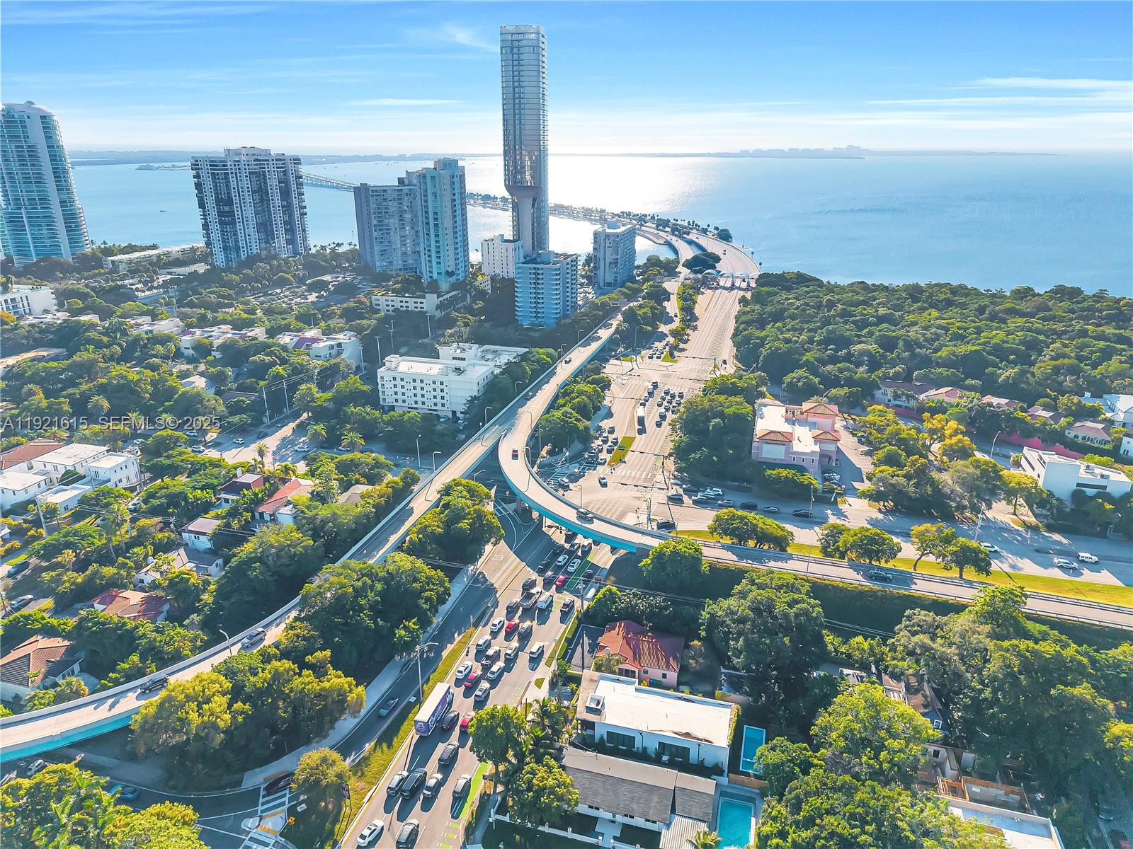 BRICKELL HAMMOCK UN 1 - Residential