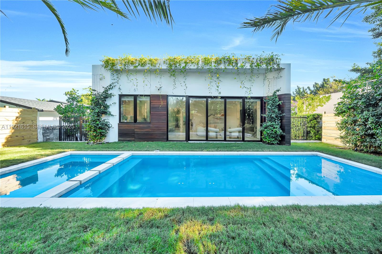 BRICKELL HAMMOCK UN 1 - Residential