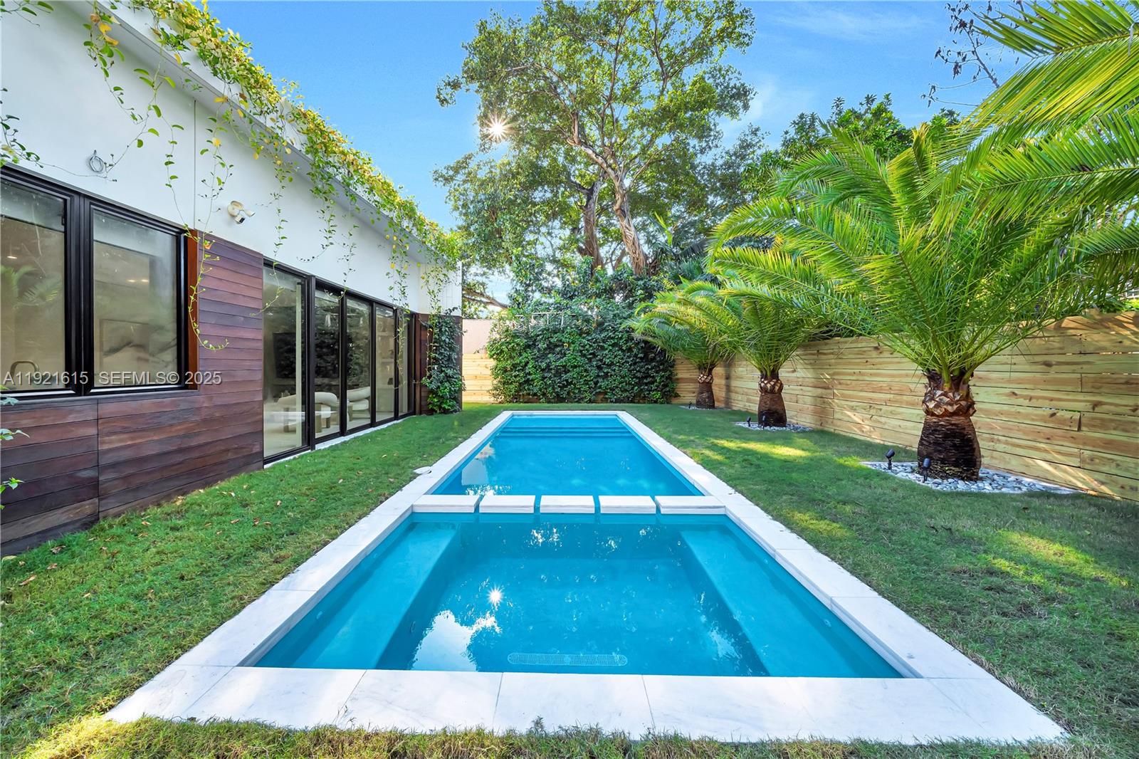 BRICKELL HAMMOCK UN 1 - Residential