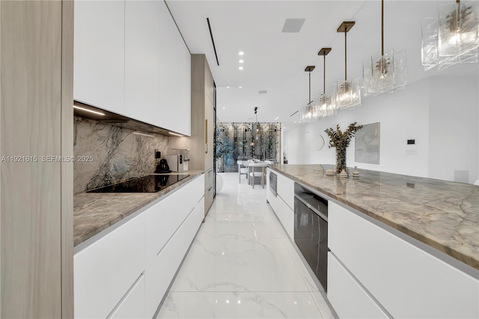 BRICKELL HAMMOCK UN 1 - Residential