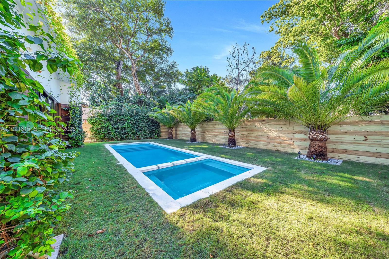 BRICKELL HAMMOCK UN 1 - Residential