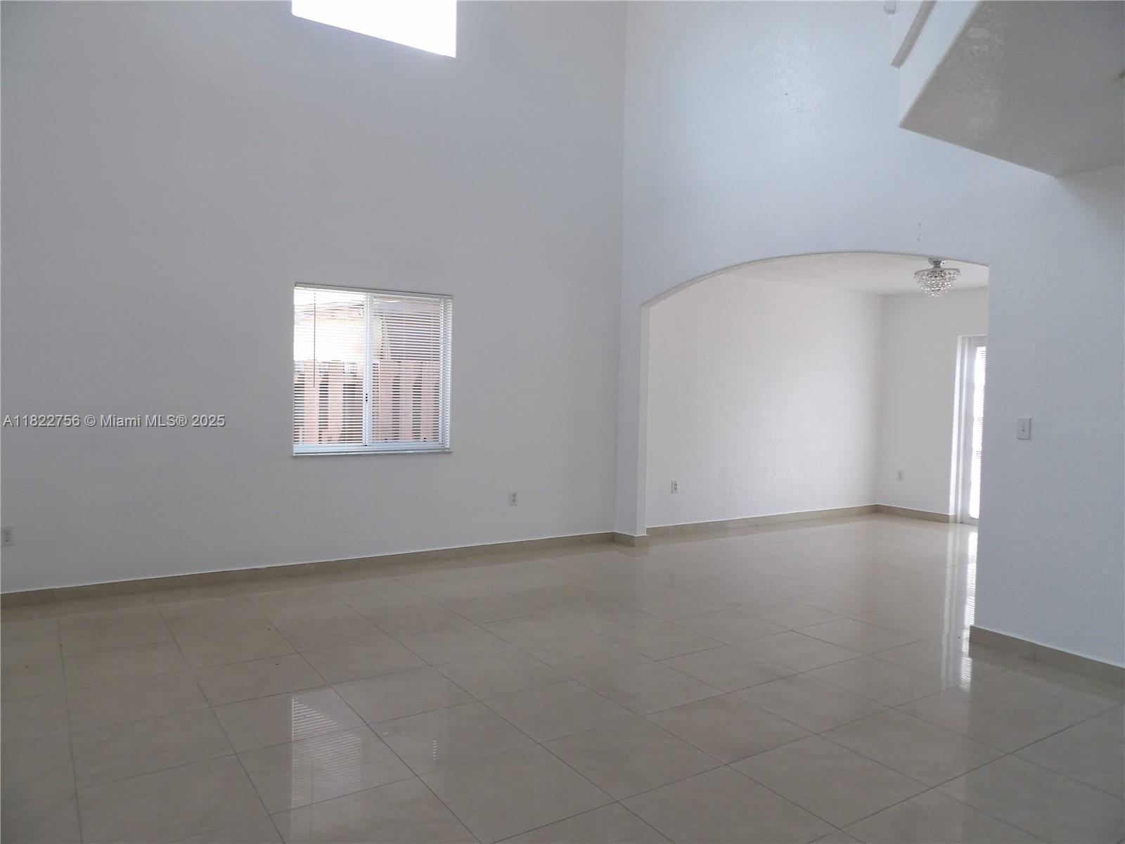 PELICANS POINT A T MILLER - Residential Lease