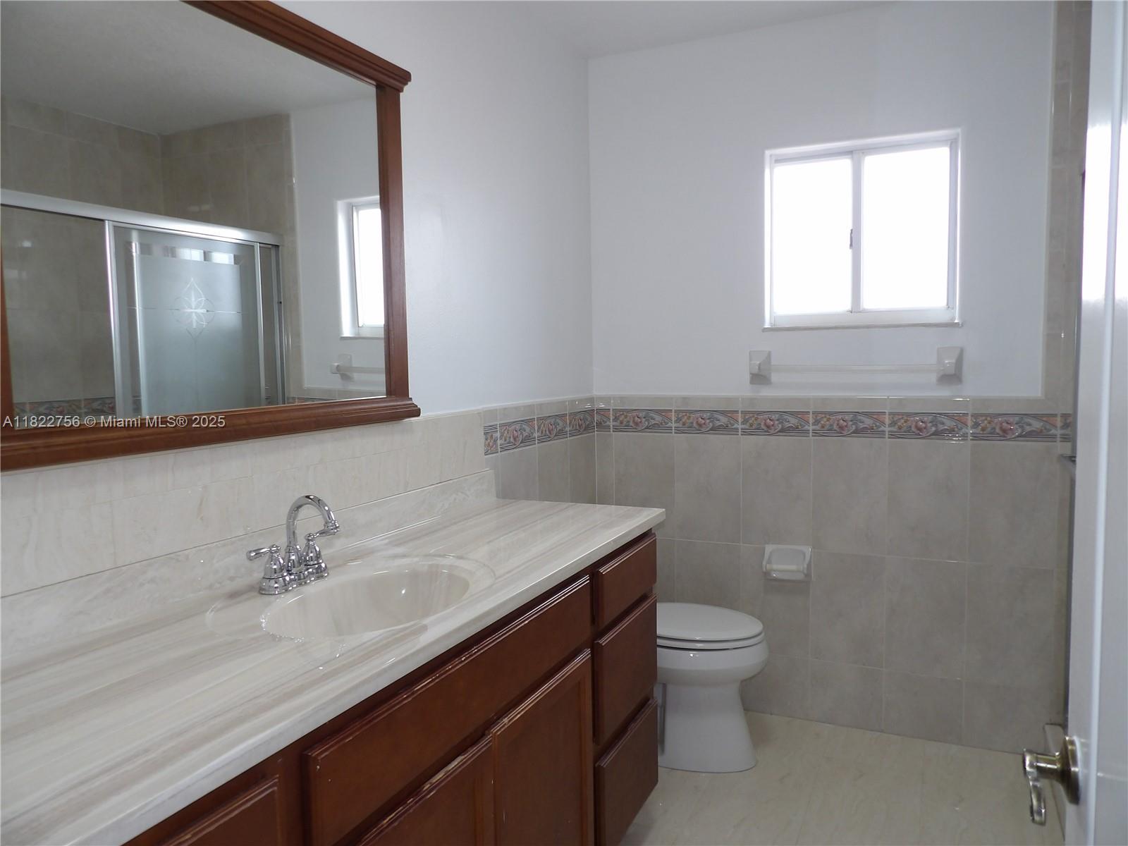 PELICANS POINT A T MILLER - Residential Lease
