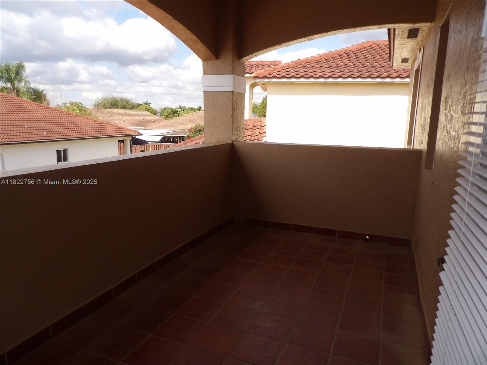 PELICANS POINT A T MILLER - Residential Lease