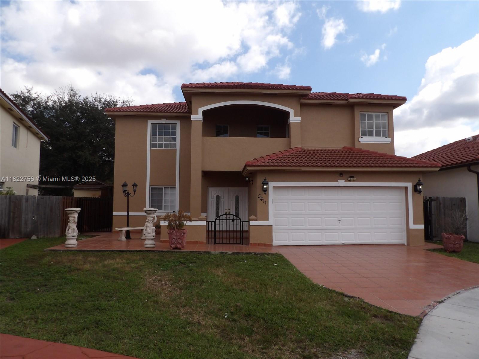 PELICANS POINT A T MILLER - Residential Lease