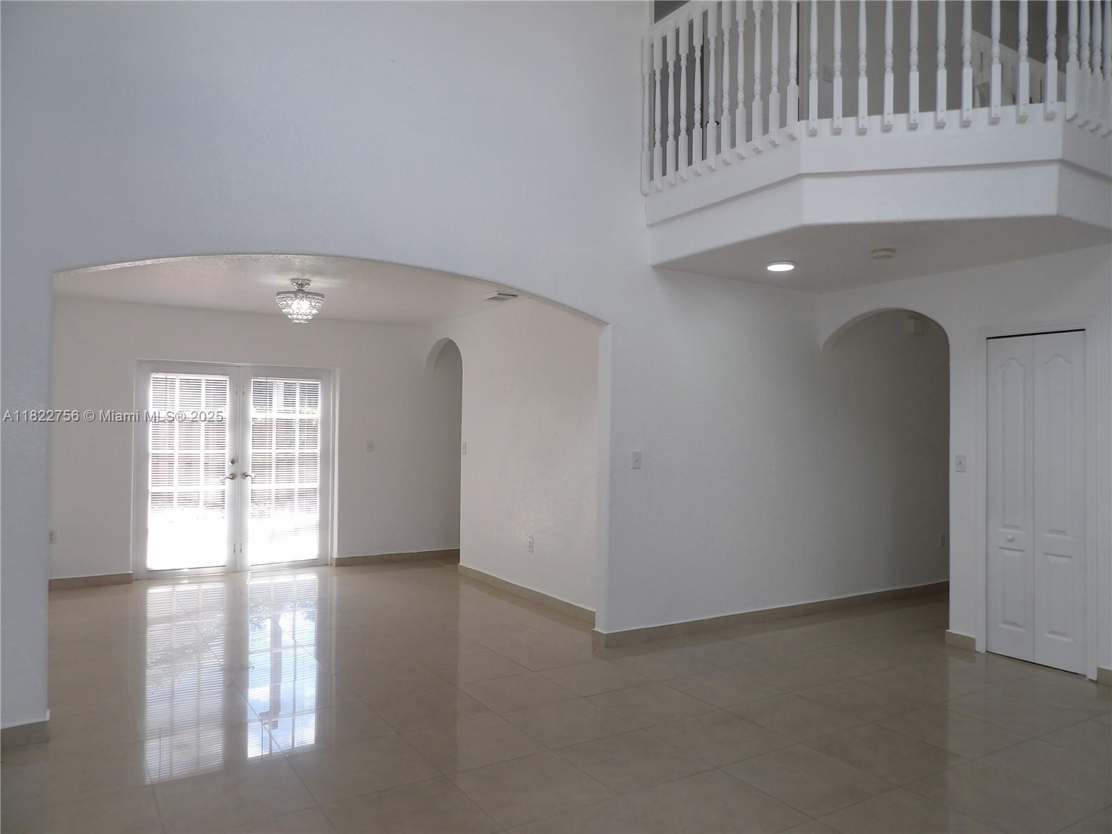 PELICANS POINT A T MILLER - Residential Lease